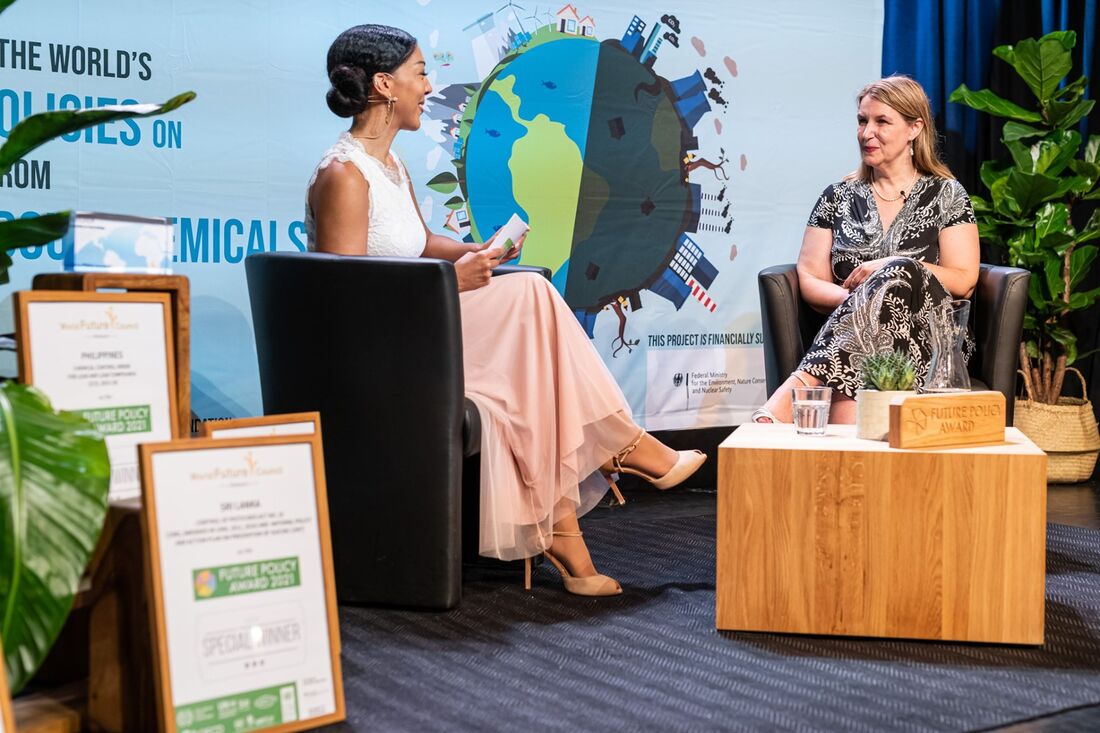 Alexandra Wandel – Futurewoman