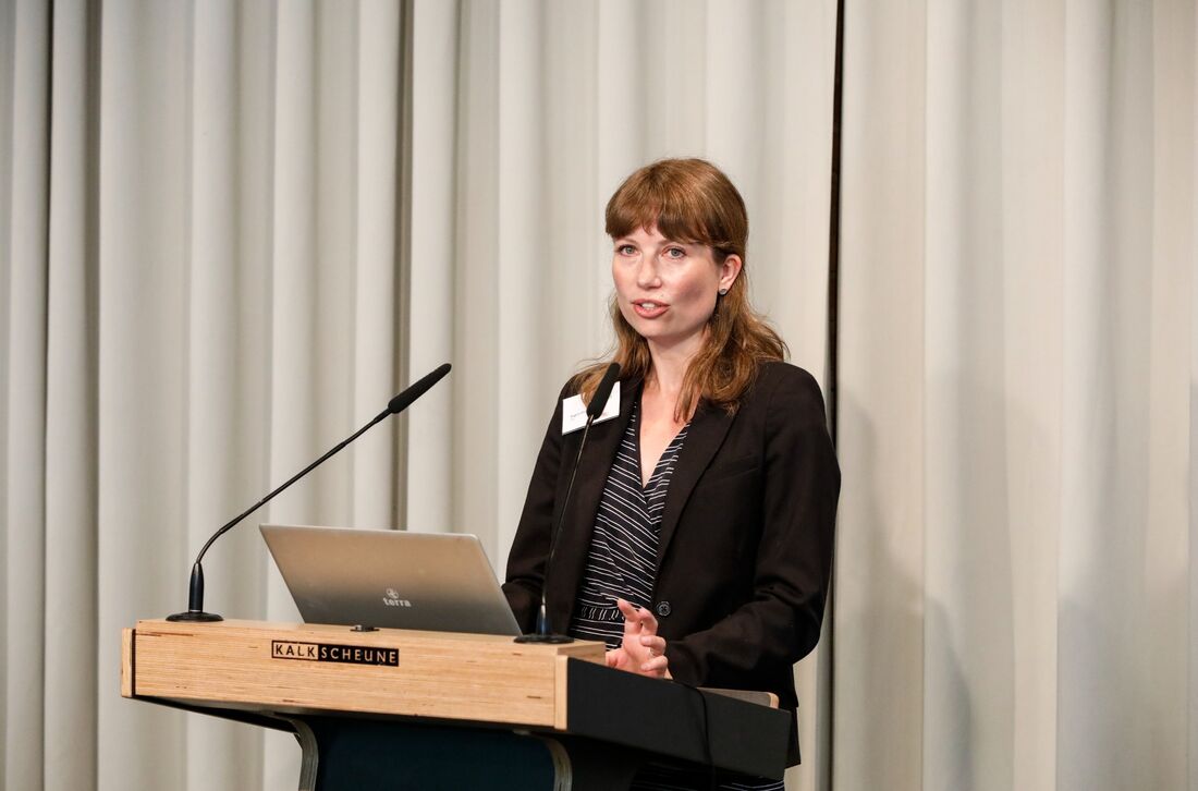 Angela McClellan – Futurewoman