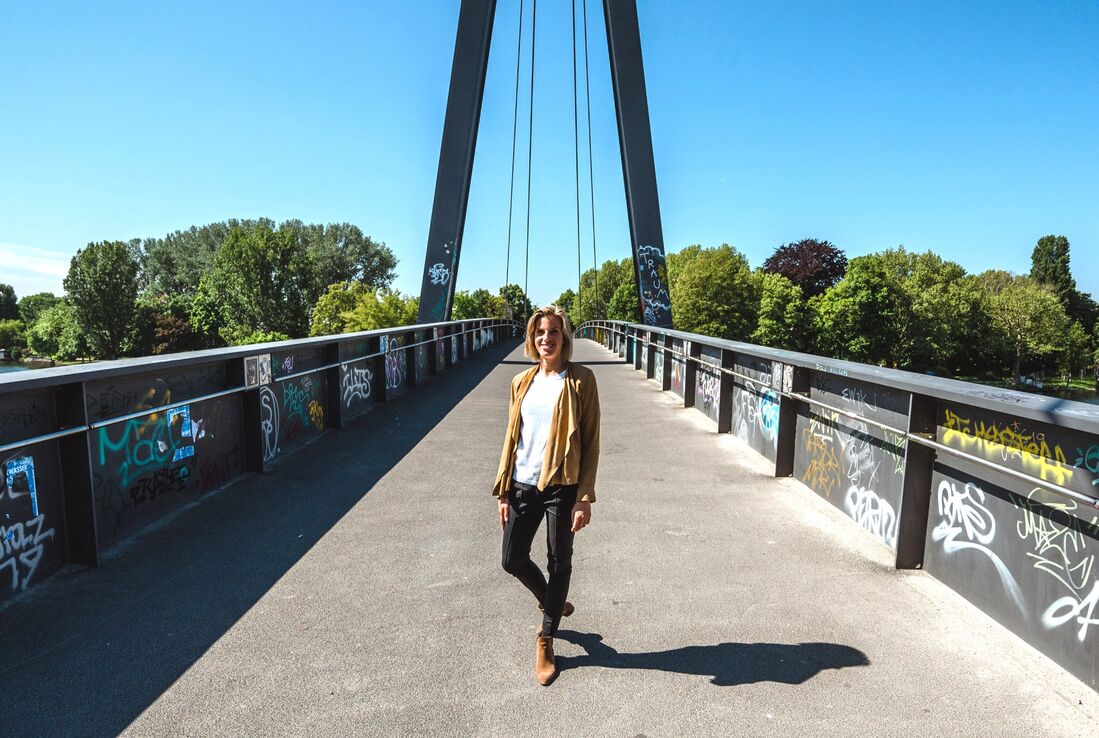 Katrin Schwarz – Futurewoman