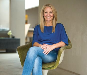 Claudia Lanius